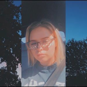 Meet your Posher, Darci